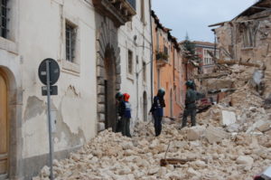 Emergenza_Terremoto_Abruzzo_2009_-_12