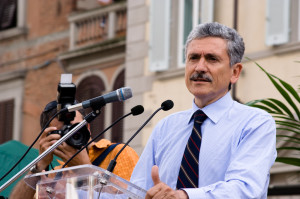 Massimo_D'Alema_-_Prato_1