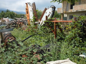 Forestale Chieti, sequestro discarica di autoveicoli a Pretoro (Chieti)