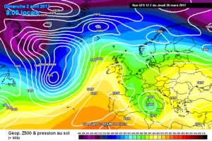 In figura il modello GFS mostra la situazione sull'Europa nella mattina di Domenica 2 Aprile. Si nota la formazione di una depressione che richiamerà correnti da scirocco e possibilità di fenomeni anche sulla nostra regione