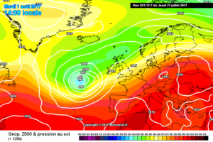 In figura il modello GFS a 500 hpa vede per la giornata di Mercoledì, una giornata davvero infuocata sull'Italia e quindi l'Abruzzo. Geopotenziali elevati.