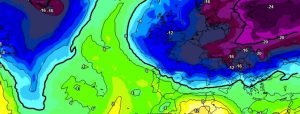 In figura il modello europeo ECMWF che mostra la situazione delle temperature ad 850hpa per la giornata di marte dì 27 Febbraio. L Abruzzo molto probabilmente si troverà sotto una -10/-11c alla quota di circa 1400m in libera atmosfera. Venti gelidi da Buran.