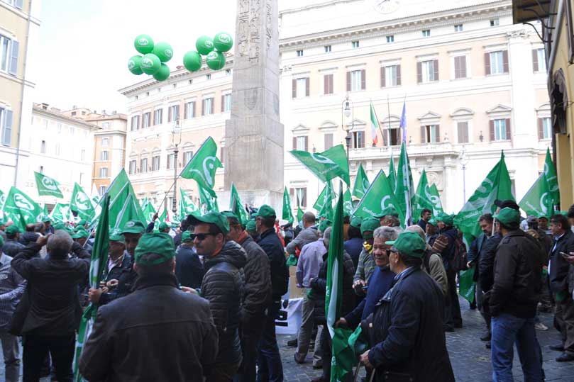 Anche gli agricoltori abruzzesi hanno manifestato, oltre 300 le imprese scese in piazza