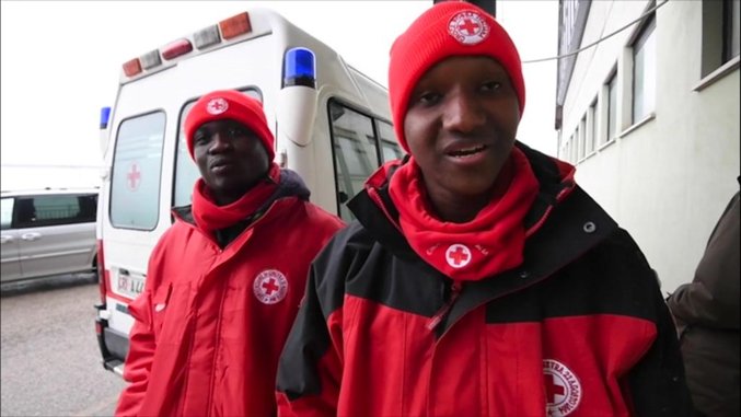 #Rigopiano: tra i tanti soccorritori anche 10 migranti africani, volontari della Croce Rossa Italiana