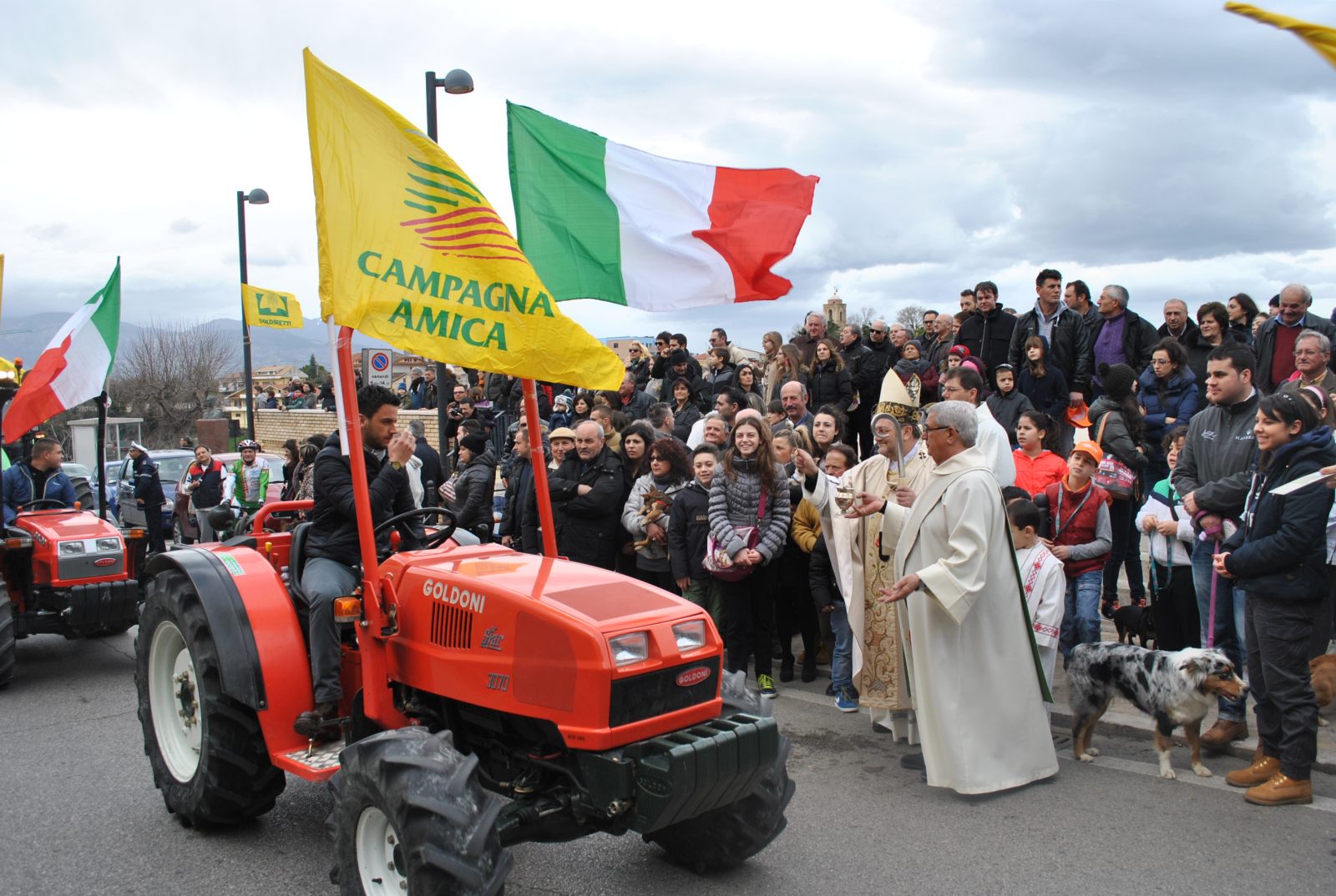 A Pianella torna la Festa del ringraziamento con la tradizionale benedizione degli animali