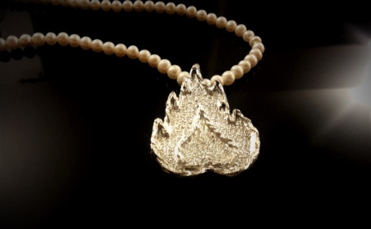 ‘Il cuore che arde’ dell’abruzzese Annalisa Amorosi protagonista a Imola al Premio Alda Merini