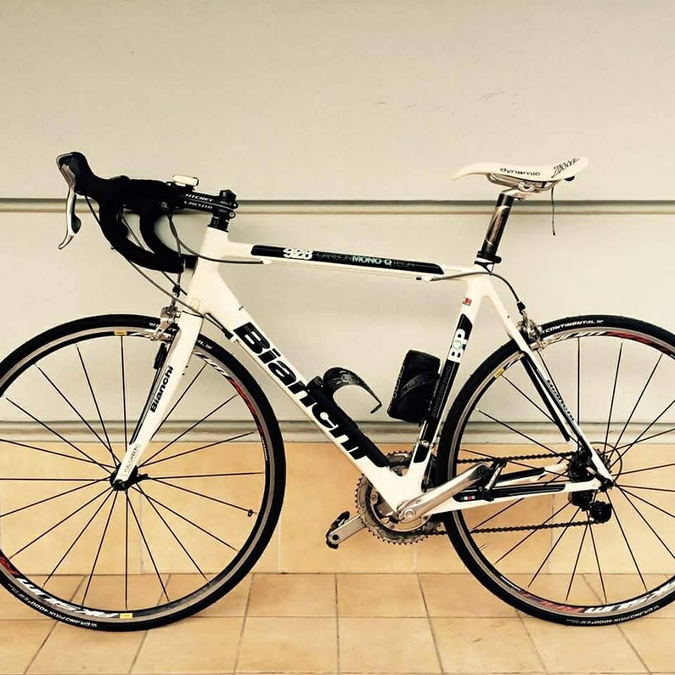 La famiglia chiede aiuto su facebook per ritrovare la bici di Fabrizio, morto pochi mesi fa. L’appello diventa virale