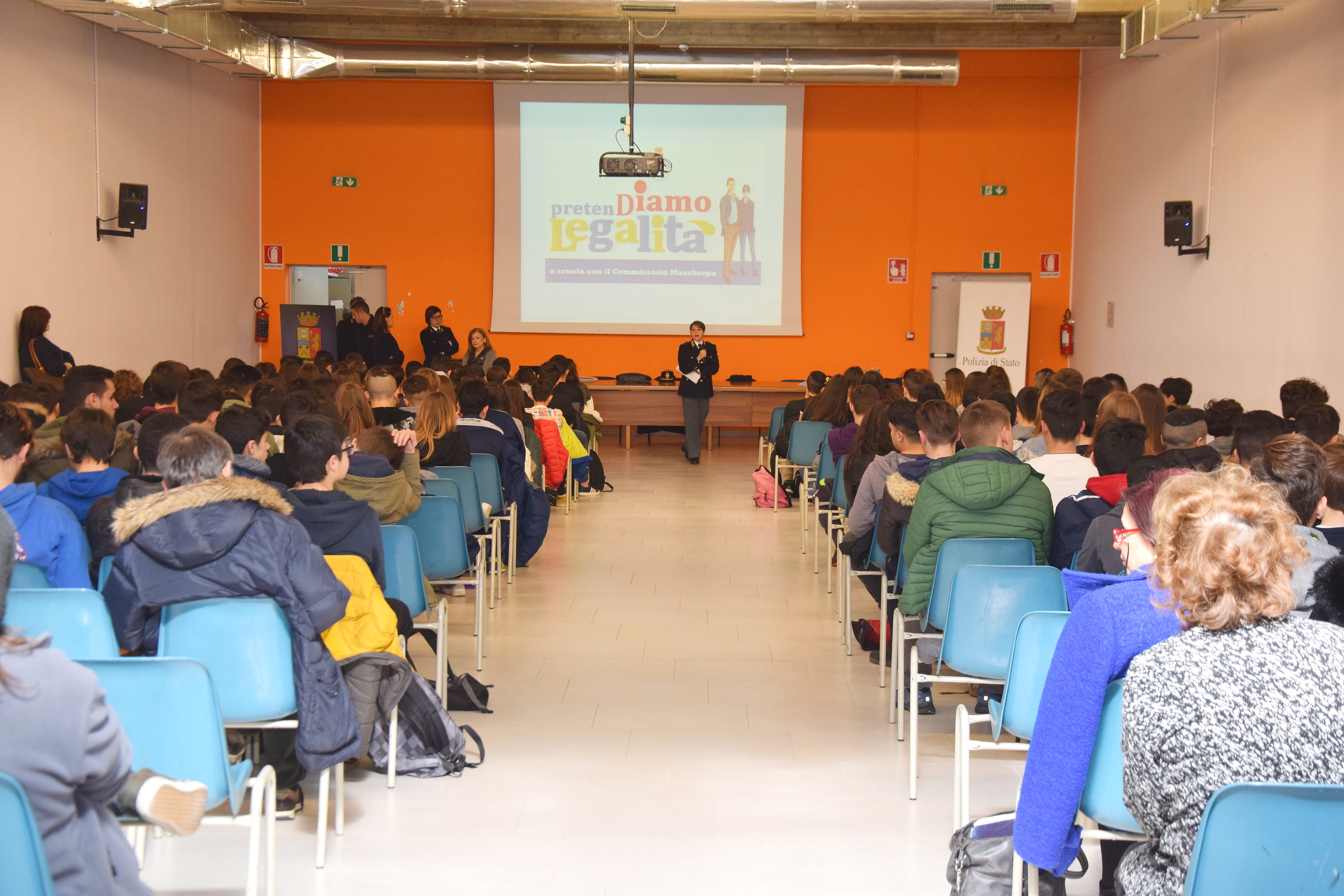 “PretenDiamo Legalità, a scuola con il Commissario Mascherpa”, progetto legalità di Miur e Polizia di Stato