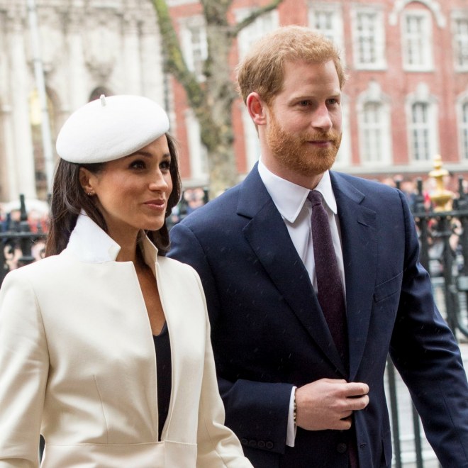 L’Abruzzo fa il bis con il bouquet per Meghan. Sarà blu, bianco e rosso con i nomi degli sposi