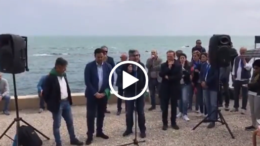 “Tre coglioni che ci passano sopra con i trattori”, Di Stefano: D’Alfonso senza freni all’inaugurazione della ciclopedonale (Video)