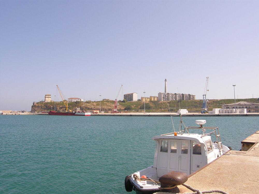 Porto di Vasto, il tenente di vascello Lorenzo Bruni è il nuovo comandante