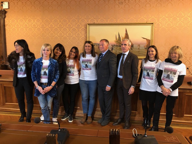 Le farmacie diventano un punto di informazione per le donne vittime di violenza, ecco la prima rete abruzzese