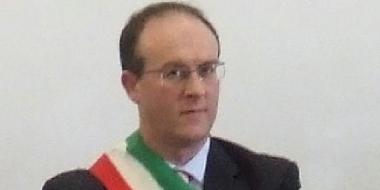 “Politica distratta dalle scelte di vertice, torni a programmare”, l’appello del sindaco di Navelli