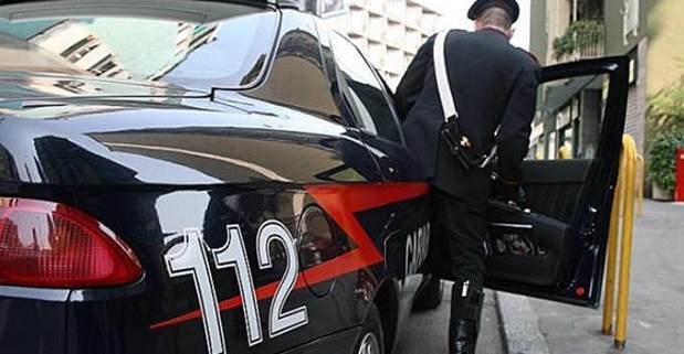 Ordigno esploso contro un bar nella notte ad Atessa, danni ingenti. Indagini in corso dei carabinieri