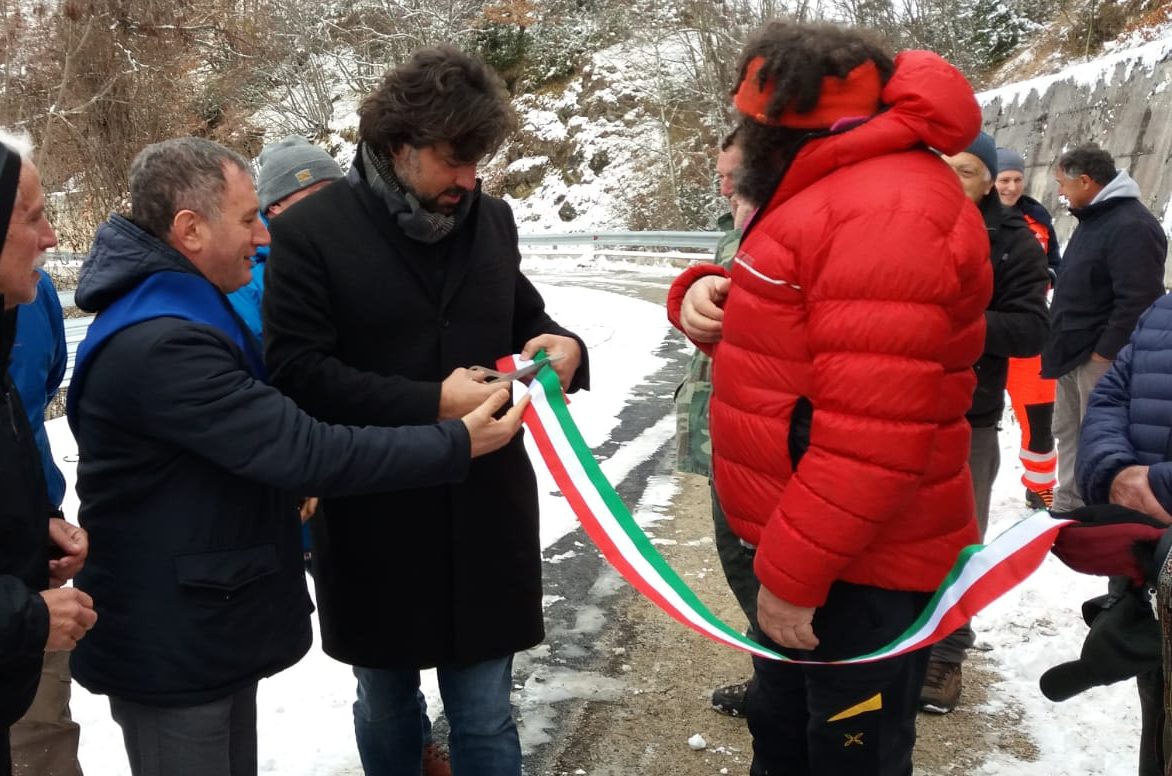 Riapre la Sp 2 del lago di Campotosto, Caruso: grande soddisfazione, importante arteria di collegamento