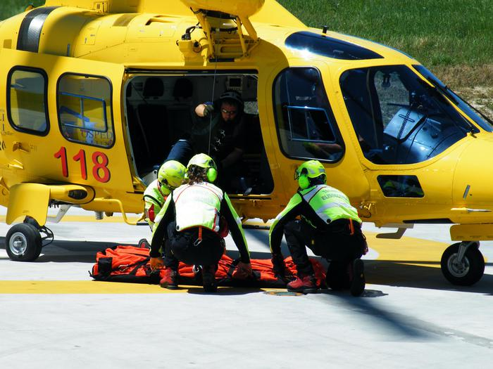 Perde il controllo della motosega: muore 50enne nel vastese, inutili i soccorsi
