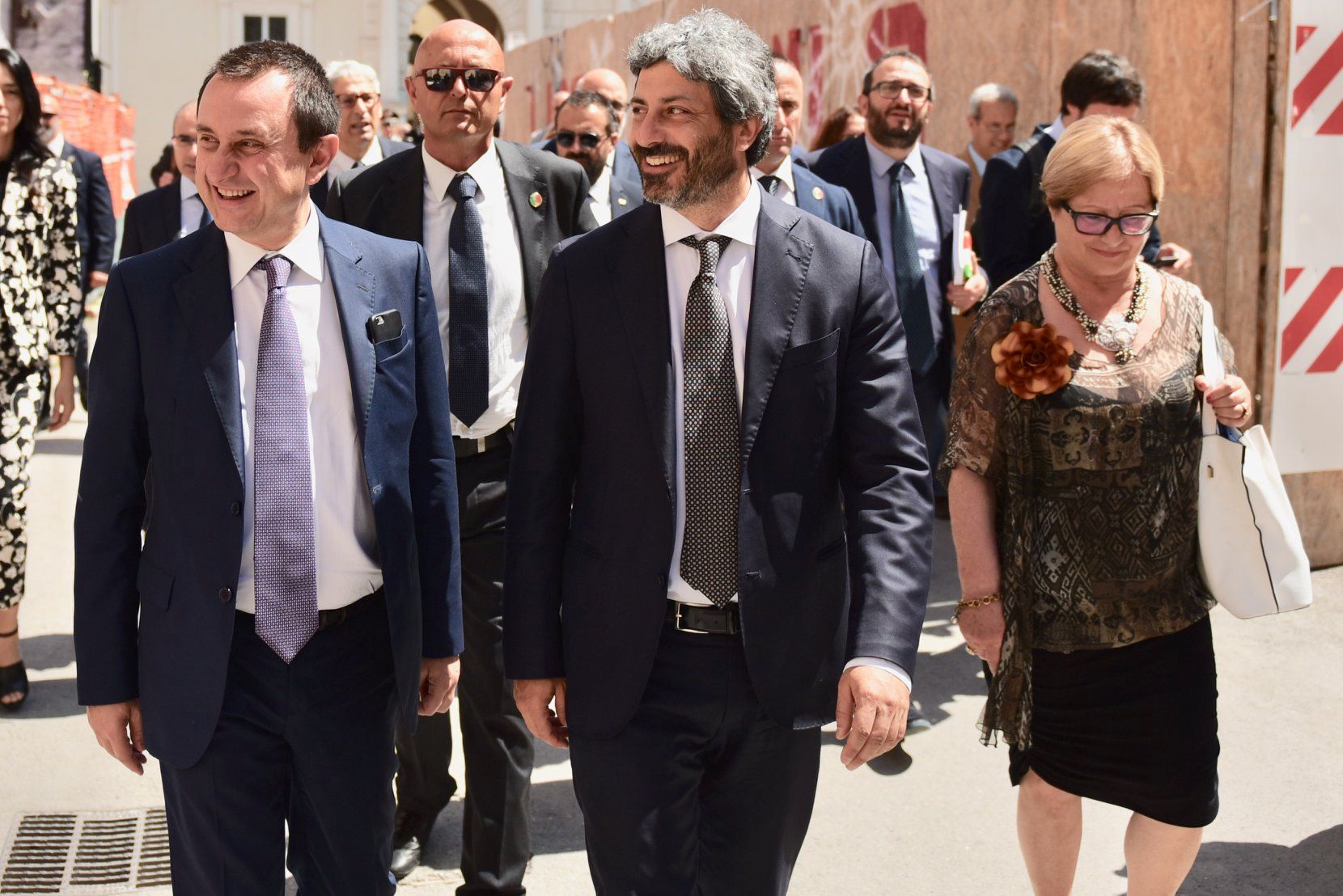 Fico e Rosato visitano il centro storico dell’Aquila, Sospiri: segnale per l’intero Abruzzo che si sta rialzando