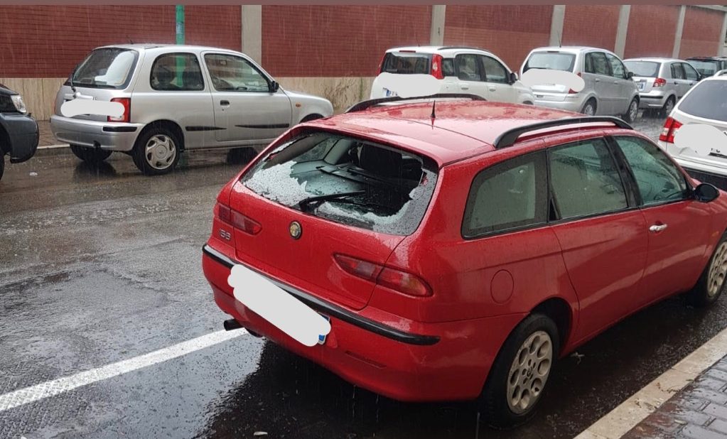 Violenta grandinata su Pescara, il racconto dei testimoni: sembrava un bombardamento