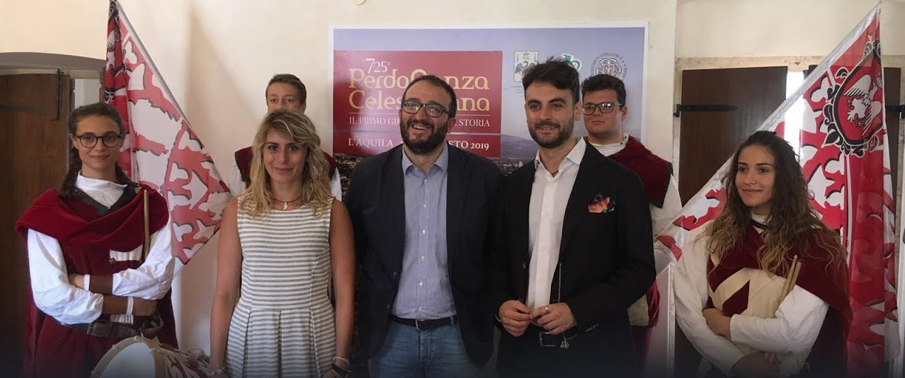 Presentata all’Aquila la Perdonanza Celestiniana: protagonisti del corteo due ragazzi terremotati