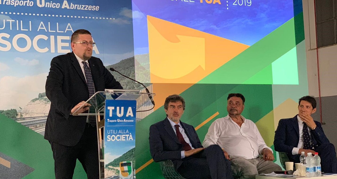 Santangelo interviene alla convention di Tua: incentivare sviluppo, azienda volano per la nostra economia