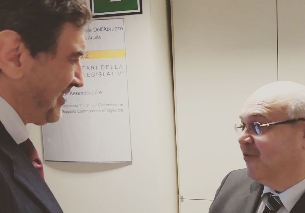 Luciano Bentenuto premiato Ambasciatore d’Abruzzo nel Mondo, Marsilio: la tua terra ti saluta e ti aspetta