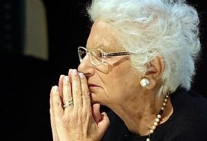 Liliana Segre cittadina aquilana, le democratiche: orgogliose, donna eccezionale entra nella nostra comunità