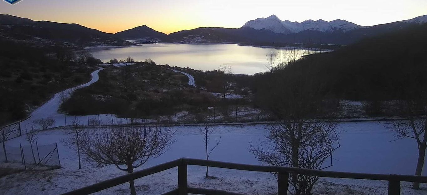 Fresco risveglio in Abruzzo, a Piano Aremogna minima a -23,9 gradi: a Rocca di Mezzo -14