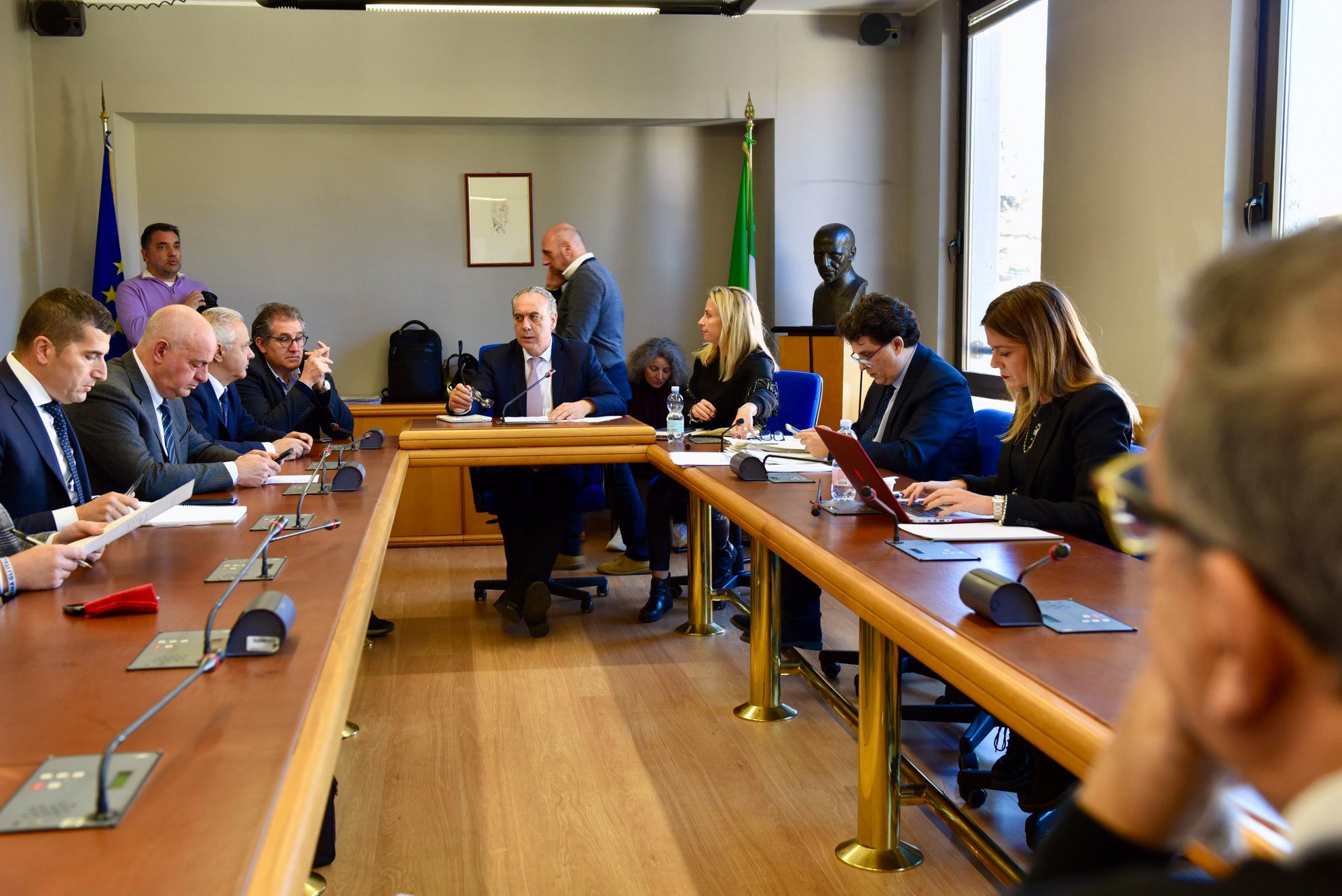 Bussi, al via le prime audizioni in commissione. Legnini: agire con urgenza, rischio grave per salute e ambiente