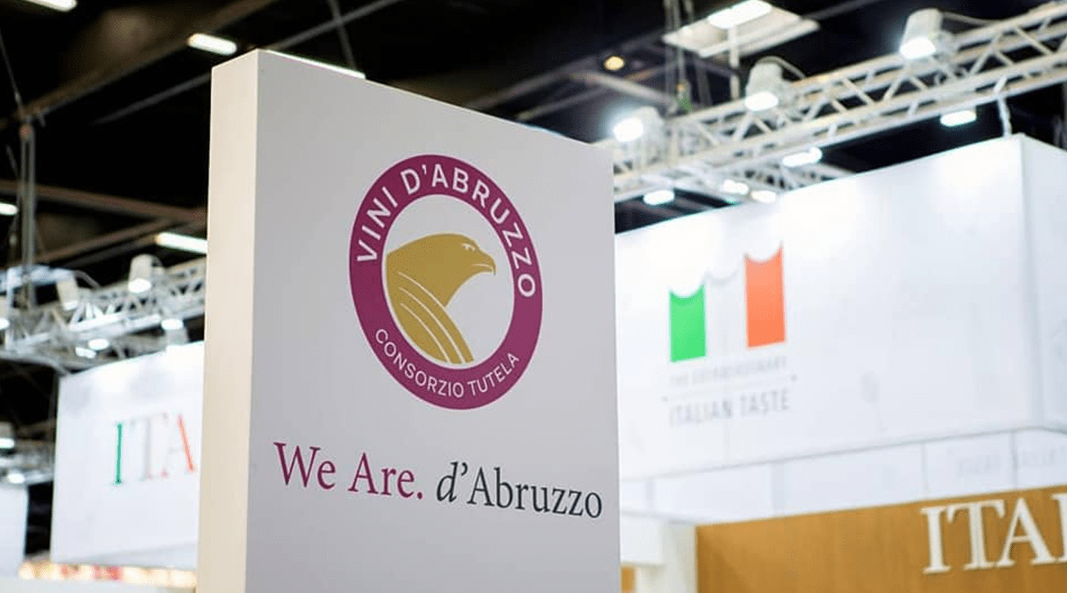 Padiglione Abruzzo al Vinitaly 2019.
Foto: Consorzio di Tutela Vini d'Abruzzo