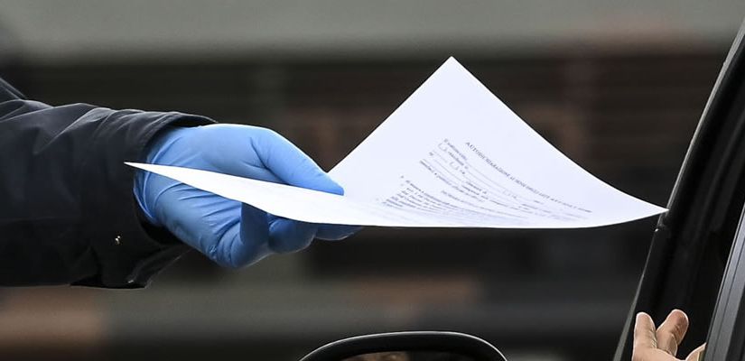 Coronavirus, ancora modifiche per il modulo di autocertificazione: ecco l’ultima versione da scaricare