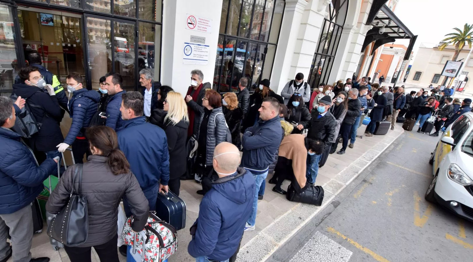 A contagiare tanti genitori sono stati gli studenti tornati dal Nord: il 15% aveva la febbre