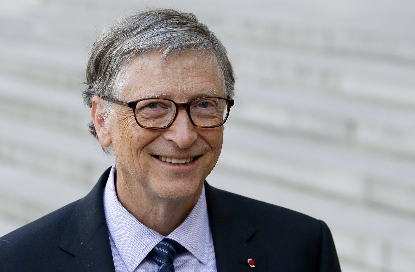 Vaccino Coronavirus, oggi Bill Gates chiamerà il premier Conte: “Italia in prima linea”