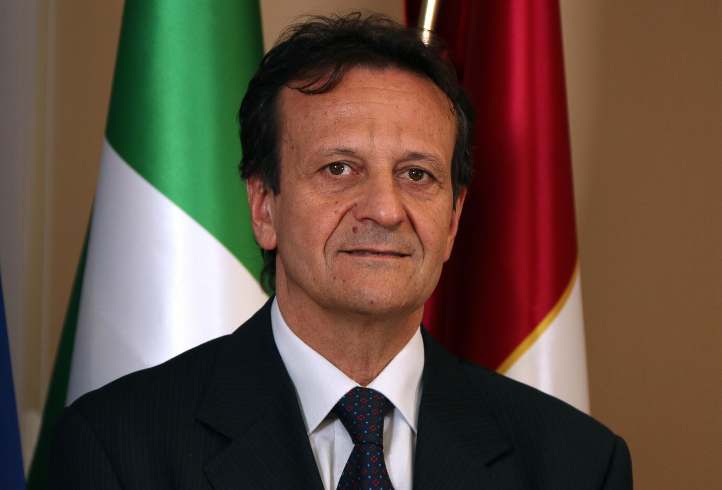 Regione Abruzzo, D’Annuntiis lascia Forza Italia ed entra in Fratelli d’Italia