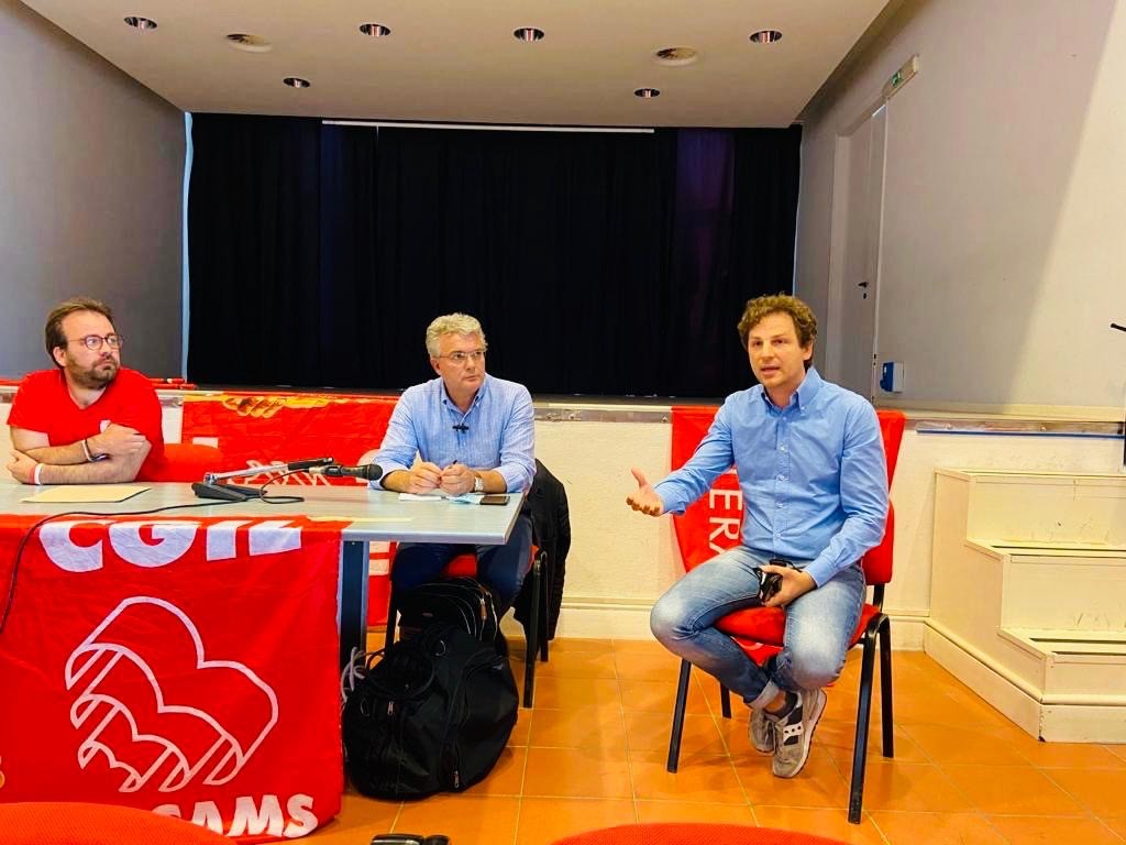 Turismo in Abruzzo, Zennaro: bagnini esclusi da bonus 600 euro, Inps intervenga subito