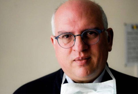 Coronavirus, l’oncologo Ascierto: farmaco anti-artrite utile per i pazienti gravi