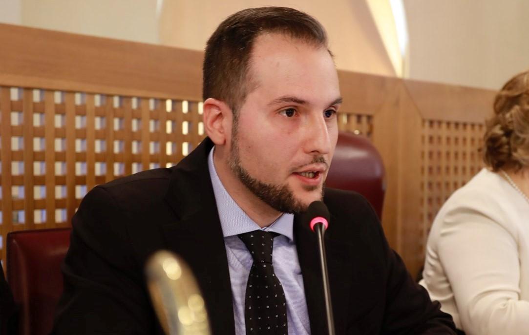 Parco Sirente Velino, Fedele (M5s): “giunta immobile sulla gestione, ora cerca di risolvere il problema riducendo il perimetro”