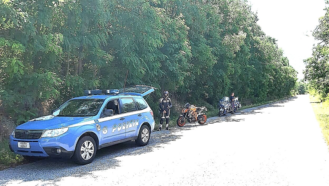 Alta velocità sulle strade dell’aquilano, continuano i controlli della Polizia di Stato