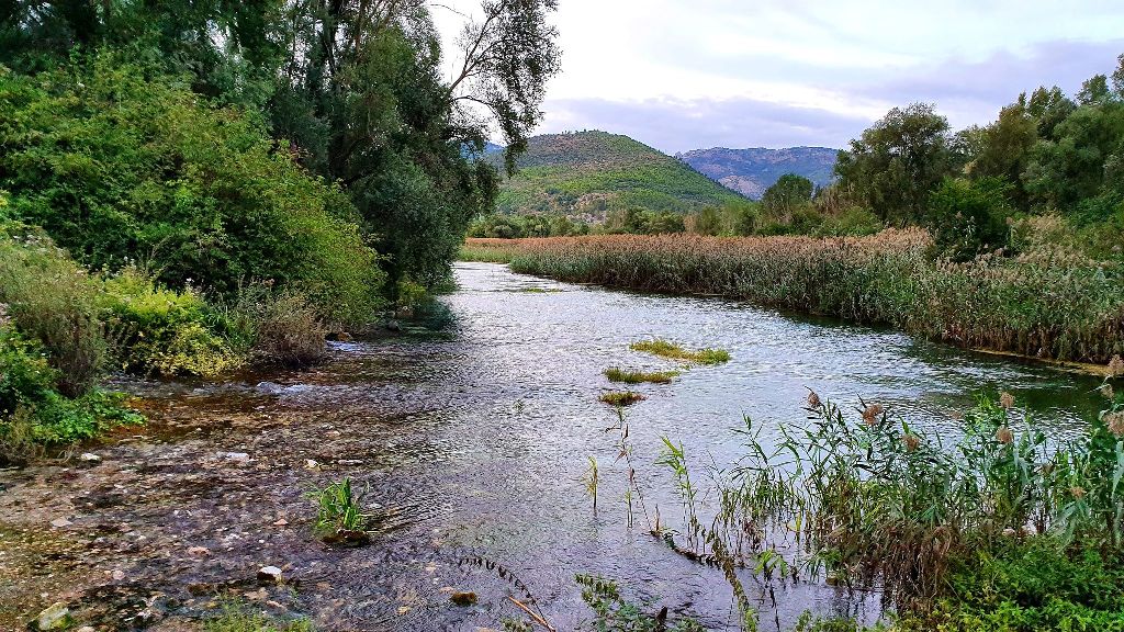 belta d abruzzo le sorgenti del pescara a popoli nella terra forte e gentile abruzzolive