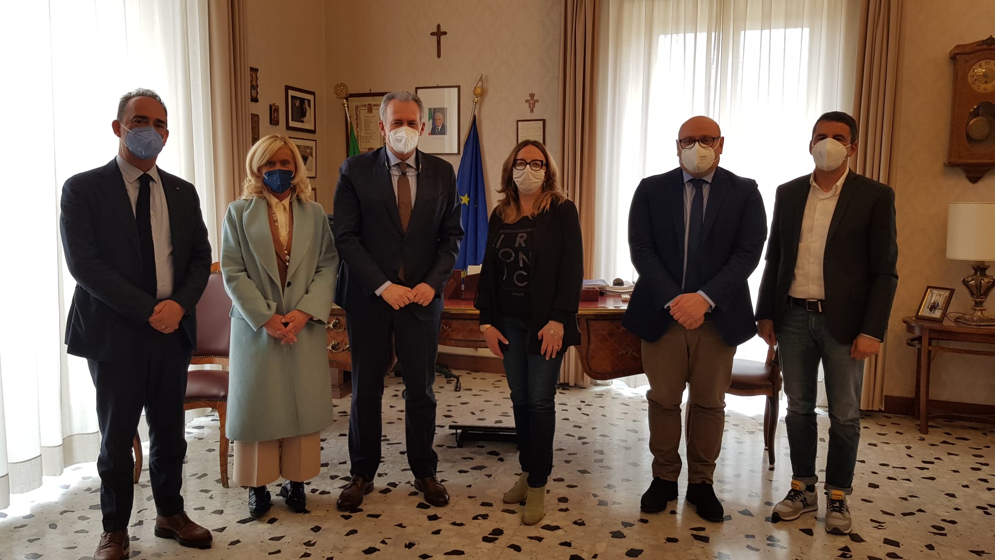 Sostegni, tasse locali e lotta all’usura: il Prefetto incontra le imprese artigianato e commercio