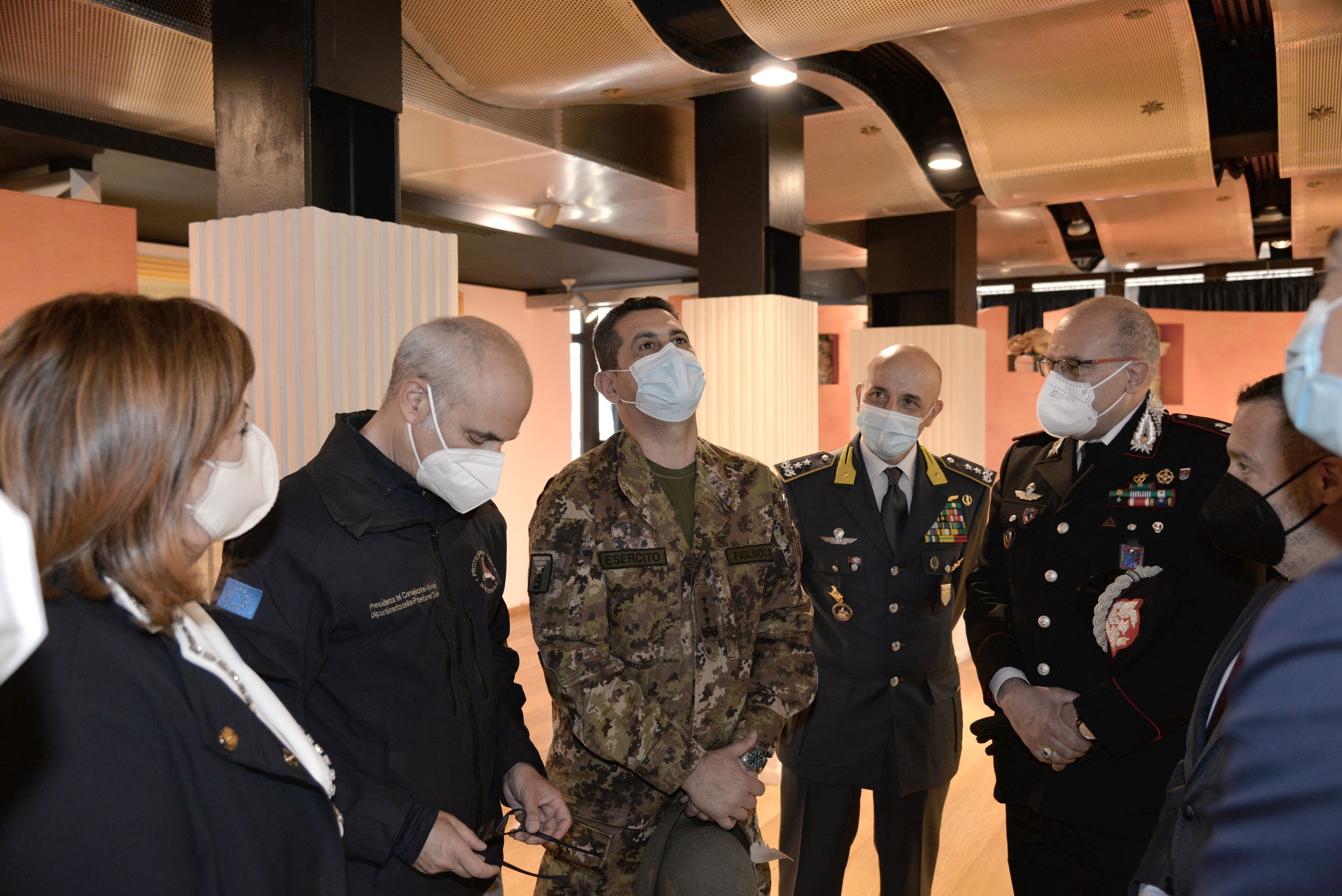 Generale Figliuolo in visita in Abruzzo, il punto sui vaccini: dati confortanti, ma migliorare su anziani