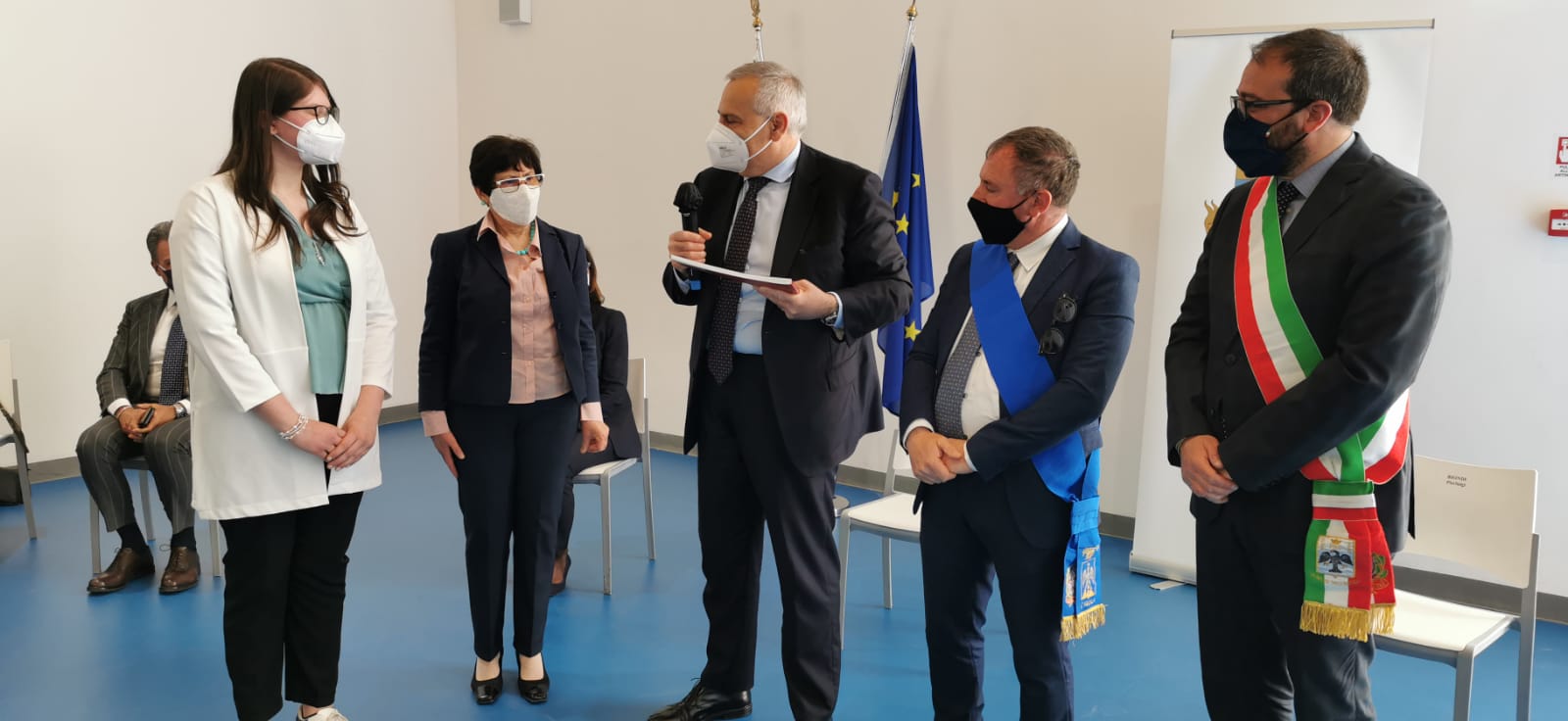Presentato il volume “Uno scatto in blu: la Provincia dell’Aquila attraverso gli occhi dei poliziotti”