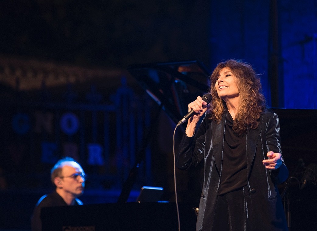 Abruzzo dal Vivo, a Teramo “Alice canta Battiato”, questa sera al parco fluviale