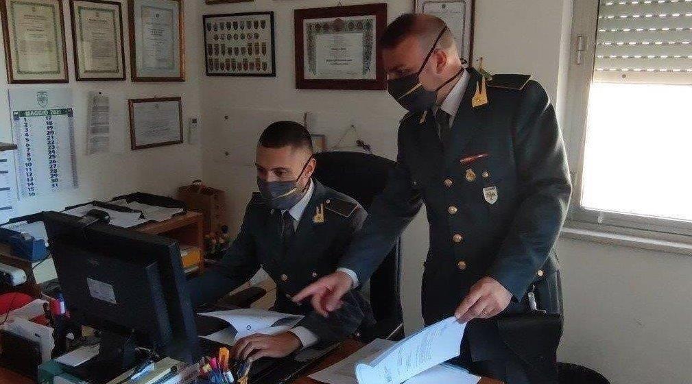 Non faceva lezione ma prendeva stipendio, professore universitario indagato per truffa aggravata e falso