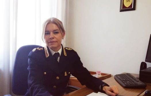 La dirigente Pasqua lascia la Questura di Pescara, trasferita all’Aquila: il saluto