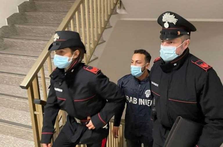 L’Aquila, carabinieri colpiscono la piazza di spaccio: cinque arresti