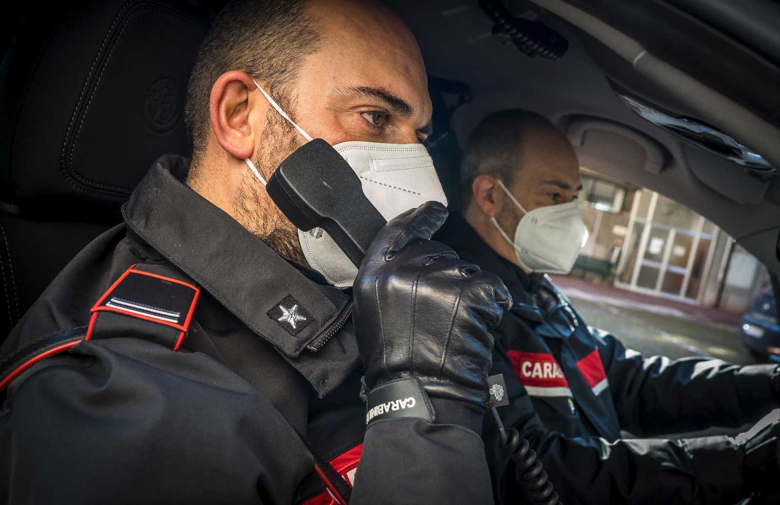 Spaccio di sostanze stupefacenti, due arresti e segnalati cinque assuntori tra Martinsicuro e Nereto