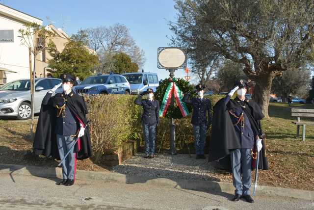 Cerimonia commemorativa in via Palatucci a Teramo per l’ex Questore che salvò tanti ebrei dai campi di sterminio