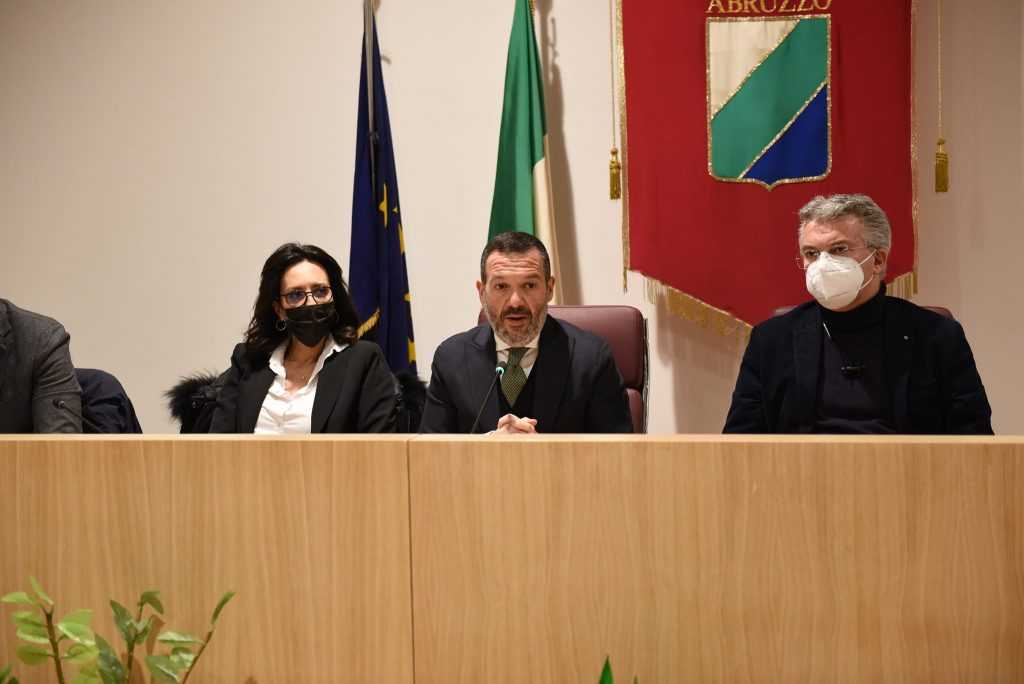 Sospiri "Abruzzo stremato dalla pandemia, ora dobbiamo aiutare partite