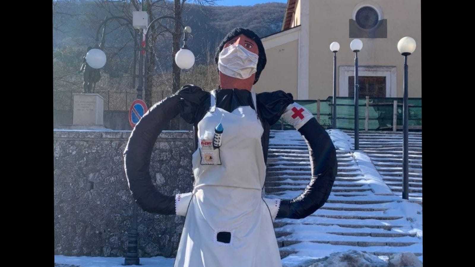 Festa di Sant’Antonio ai tempi del covid: in Abruzzo la pupazza è per dire grazie ai sanitari