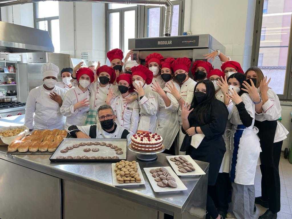 Gli studenti dell’Alberghiero De Panfilis di Roccaraso in finale al tour digitale “Cooking quiz”